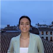 Estudiante de magisterio a punto de finalizar la carrera. Podría cuidar niños de cualquier edad y dar clases particulares hasta niños de 14 años